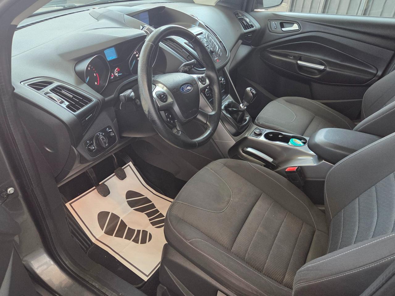 Ford Kuga 2.0 TDCI 115 CV 2WD Business