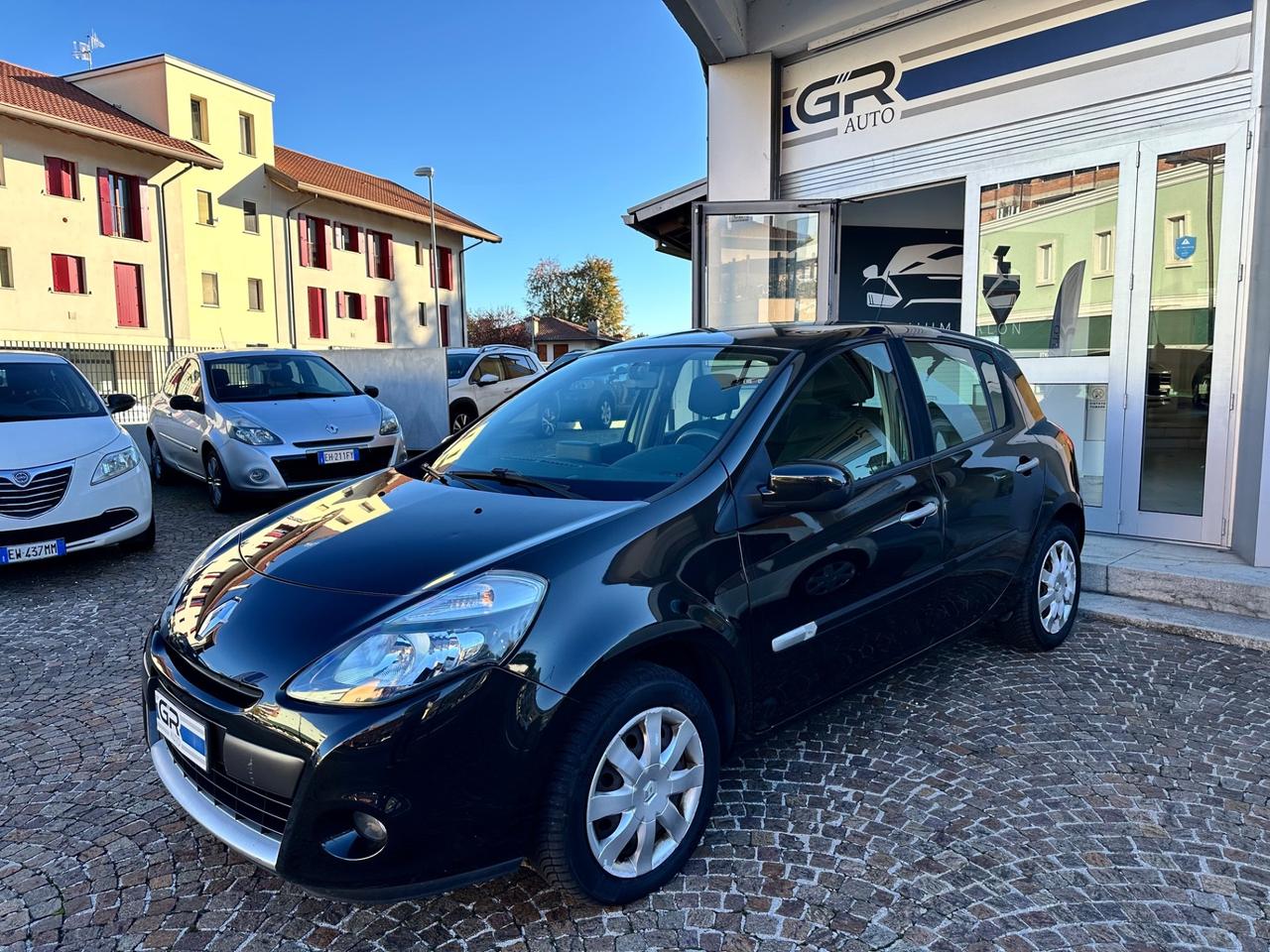Renault Clio 1.2Bz 75Cv 5P Dynamique - Neopatentati