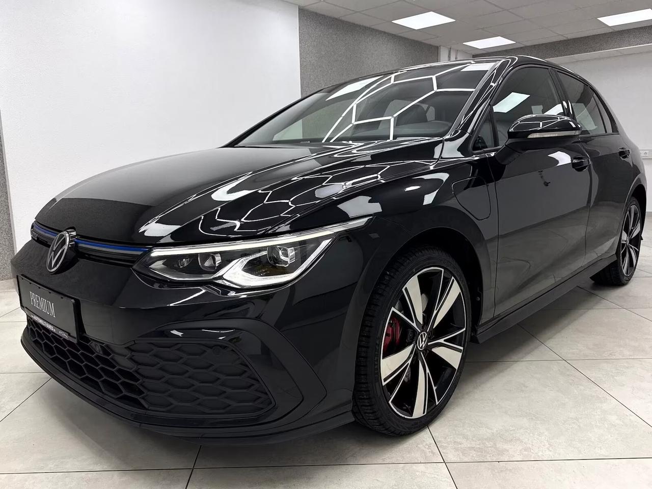 Volkswagen Golf 1.4 Plug-In Hybrid DSG GTE 245 full ,led ,