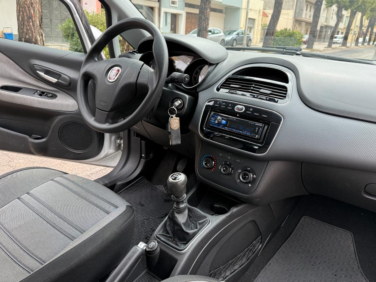 Fiat Punto Evo 1.4 Dynamic SOLI KM 85.000 - 2010