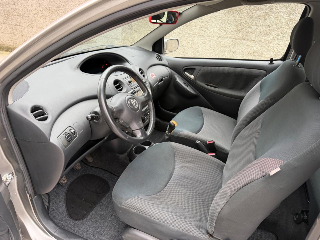 Toyota Yaris 1.3i benzina euro4