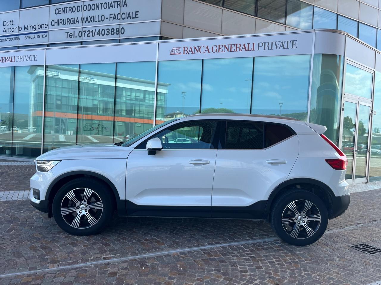 Volvo XC40 D4 AWD Geartronic Inscription