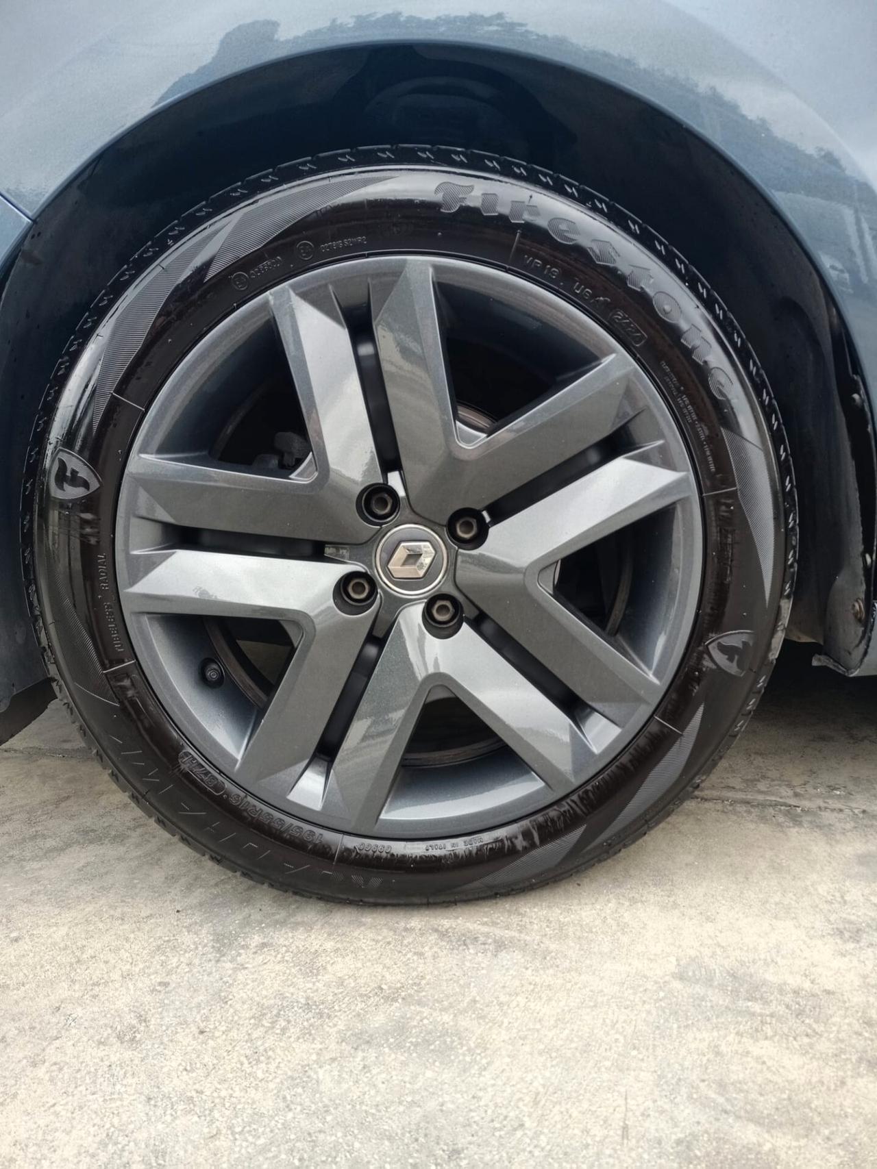 Renault Clio TCe 90 CV 5 porte Intens
