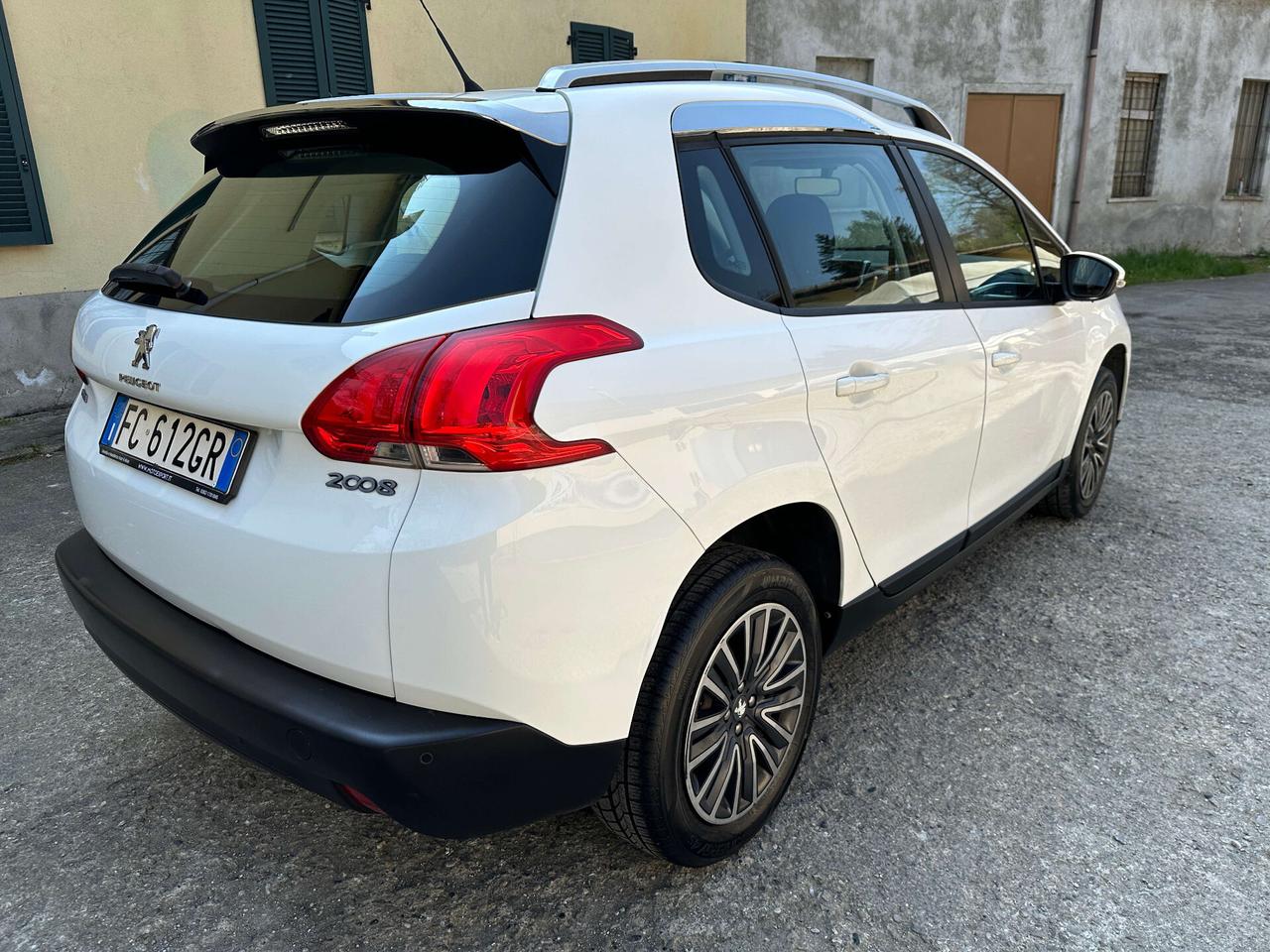 Peugeot 2008 BlueHDi 75 Active