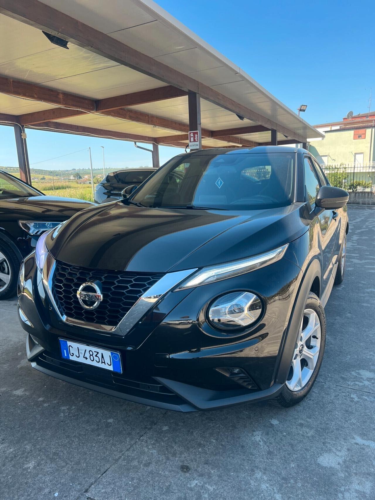 Nissan Juke 1.0 DIG-T 114 CV N-Connecta
