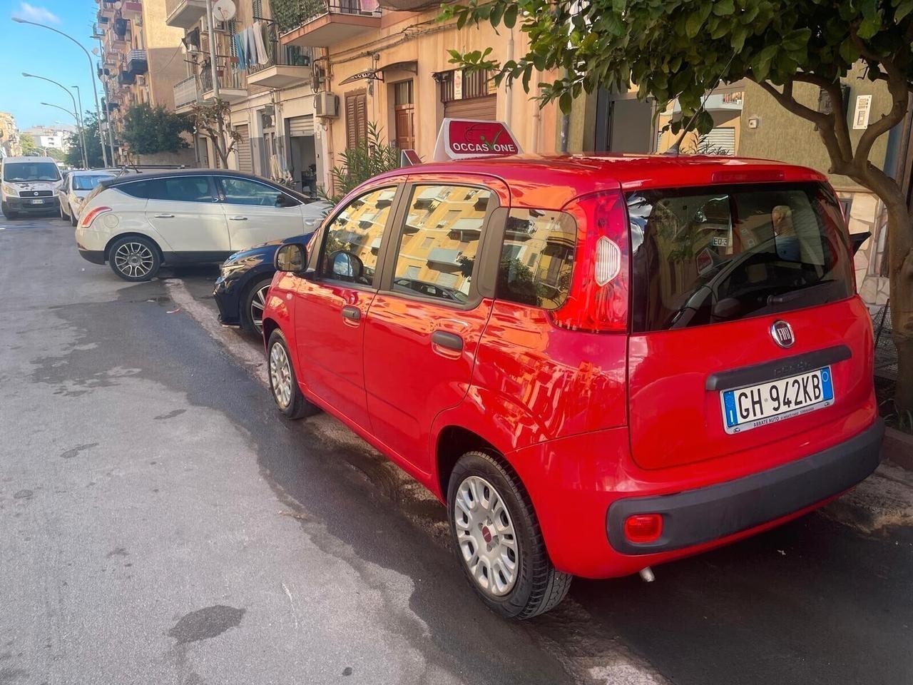 Fiat Panda 1.0 FireFly S&S Hybrid Red