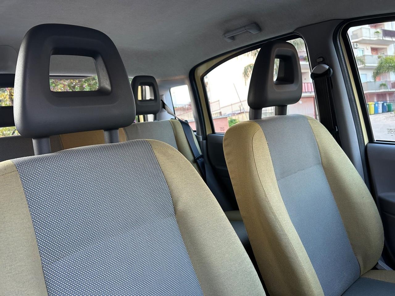 Fiat Panda 1.2 Emotion unico proprietario