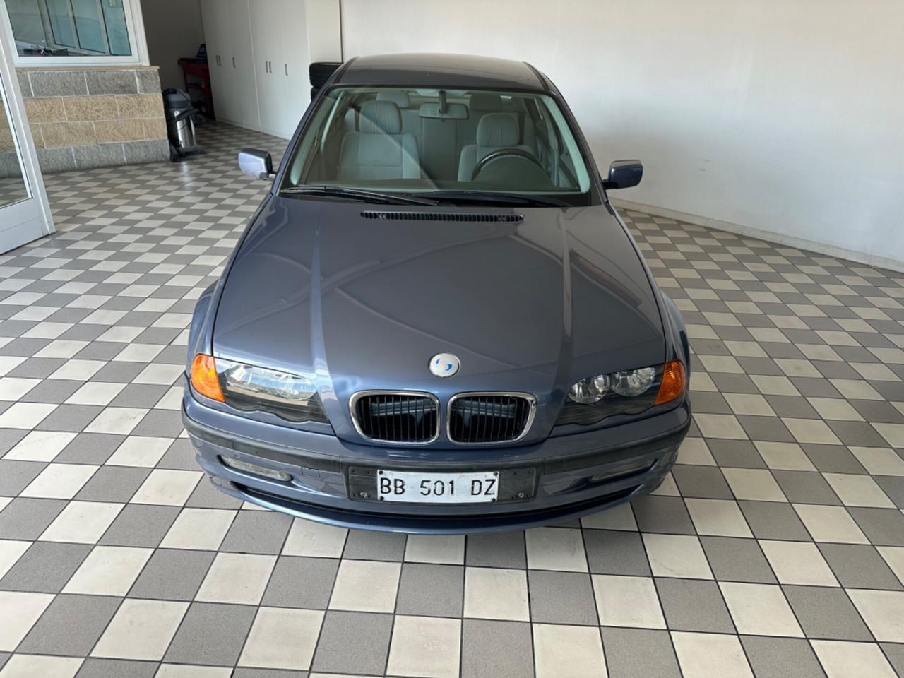 Bmw 318i cat 4 porte UNICO PRORIETARIO