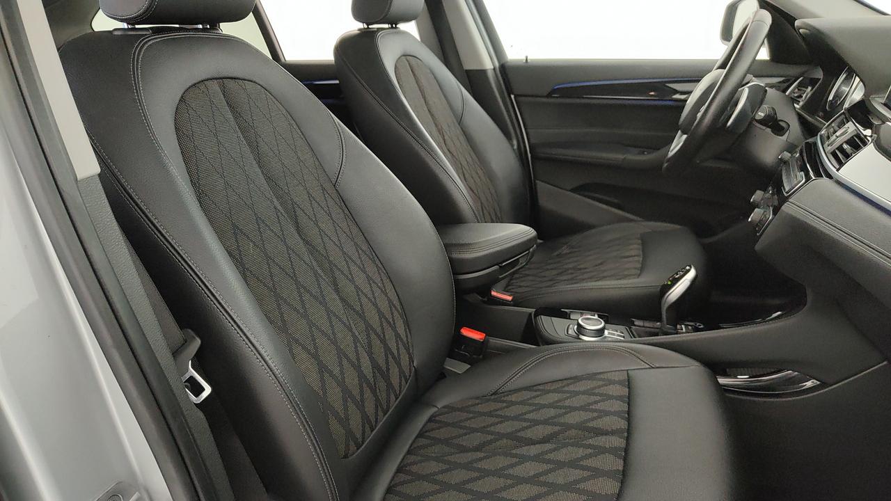 BMW X1 F48 2019 - X1 sdrive18d xLine auto