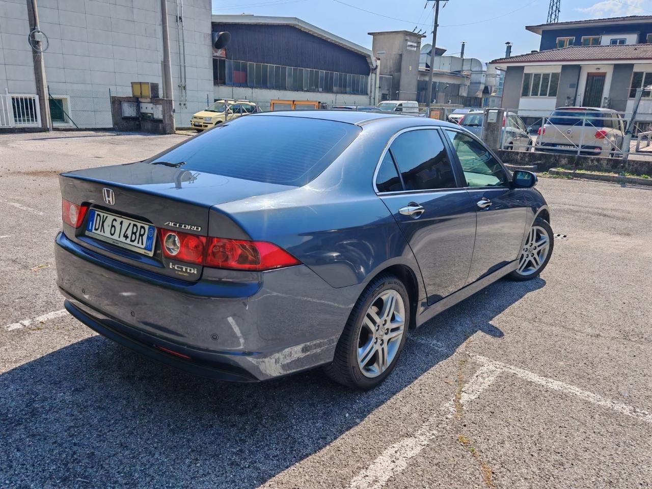Honda Accord 2.2 i-CTDi 140cv 6marce