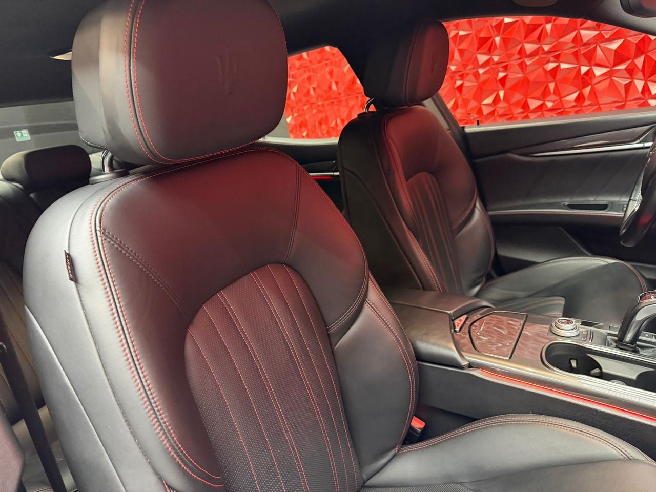 Maserati Ghibli V6 Granlusso 349Cv UNICO PROPRIETARIO