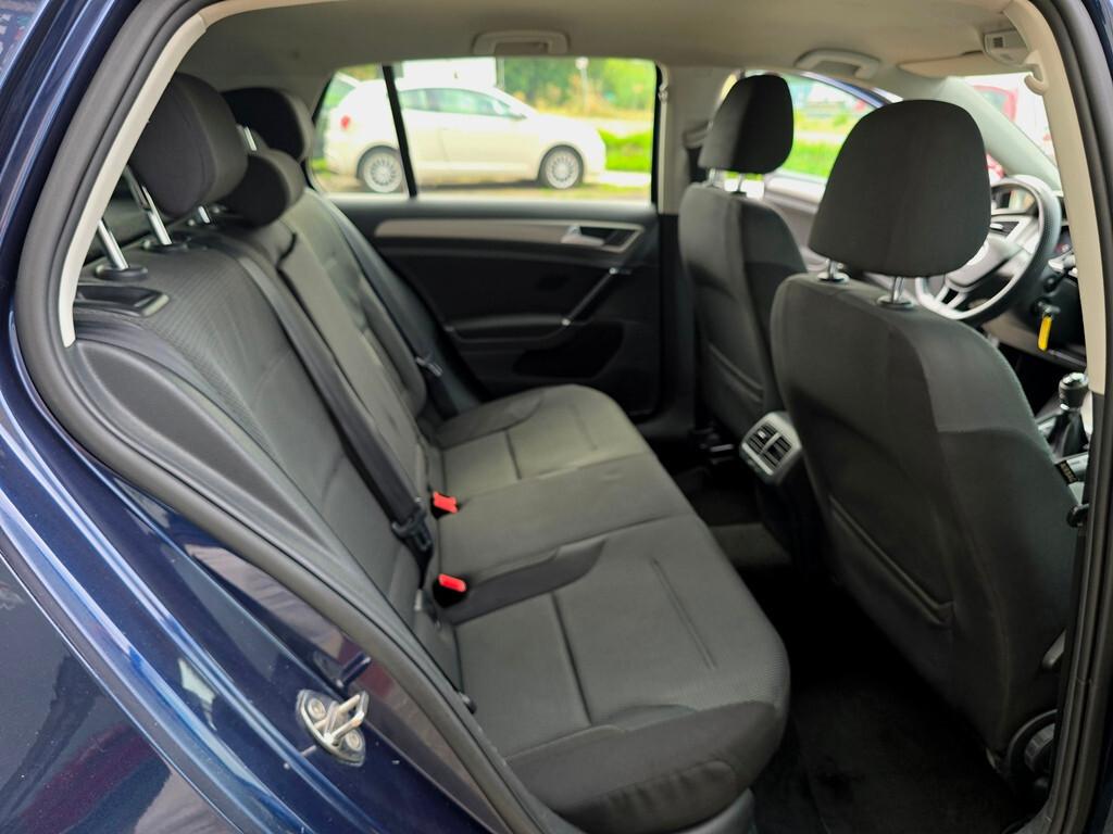 Volkswagen Golf 1.6 TDI 105CV HIGHLINE