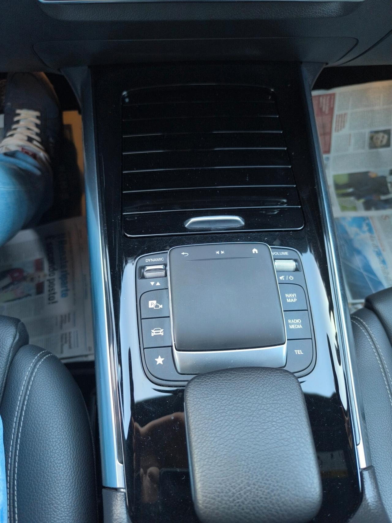 MERCEDES BENZ GLA 200 CDI 150cv SPORT PLUS LUCI AMBIENT