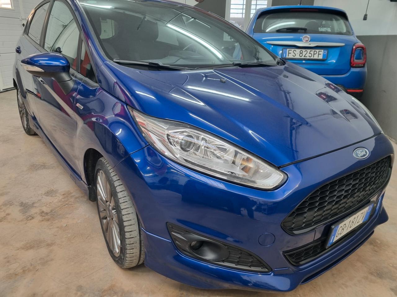 Ford Fiesta 1.5 TDCi 5 porte ST-Line