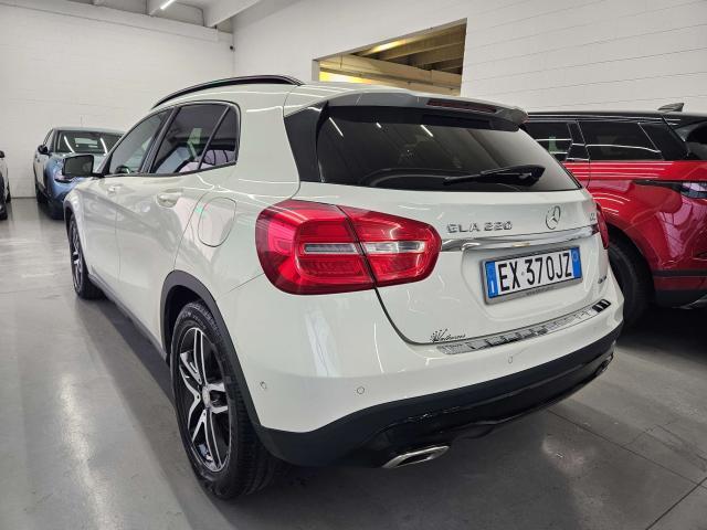 Mercedes-Benz GLA 220 GLA-X156 2014 d (cdi) Premium 4matic 170cv auto