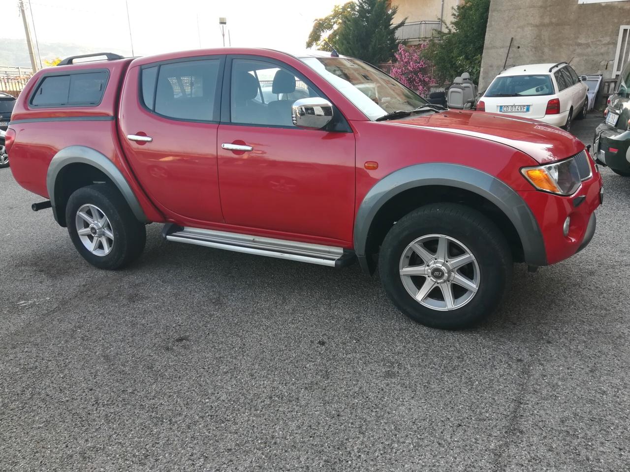 Mitsubishi L200 2.5 DI-D/167CV Double Cab Warrior