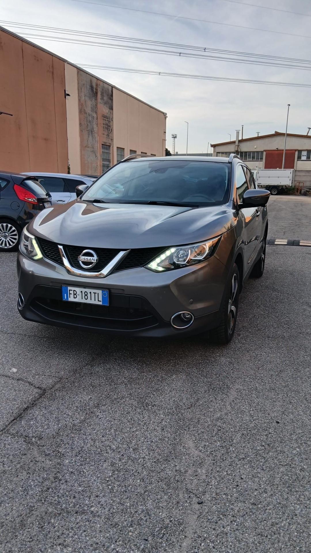 Nissan Qashqai 1.2 DIG-T Tekna