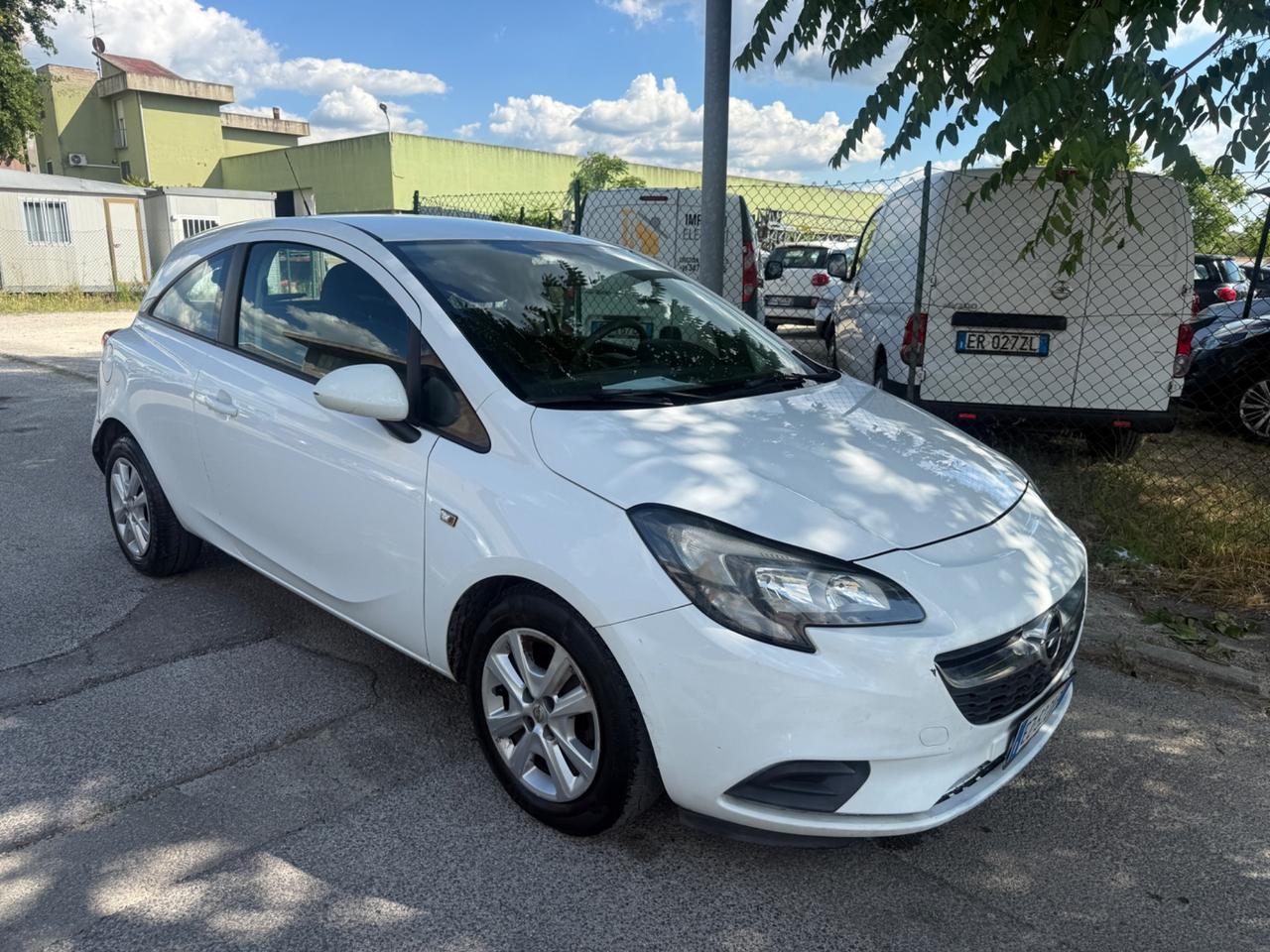 Opel Corsa 1.2 Coupé n-Joy