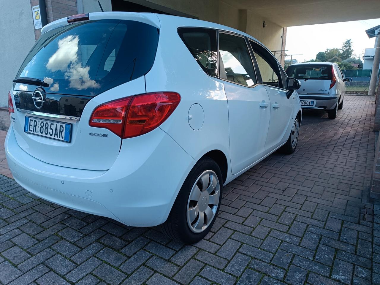 Meriva II 2010 1.3 cdti ecoflex Elective 95cv