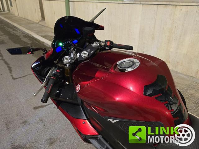 YAMAHA YZF R1 175cv
