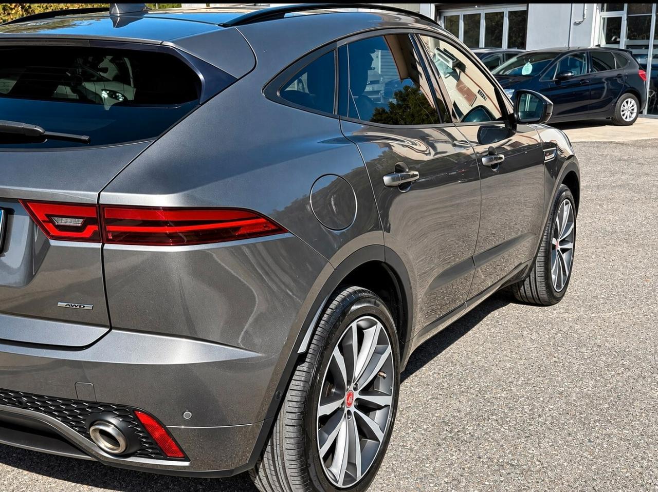 Jaguar E-Pace 2.0D 180 CV AWD aut. R-Dynamic HSE