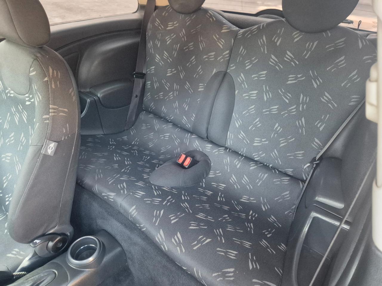 Mini cooper 1.6 90cv park line anno 07