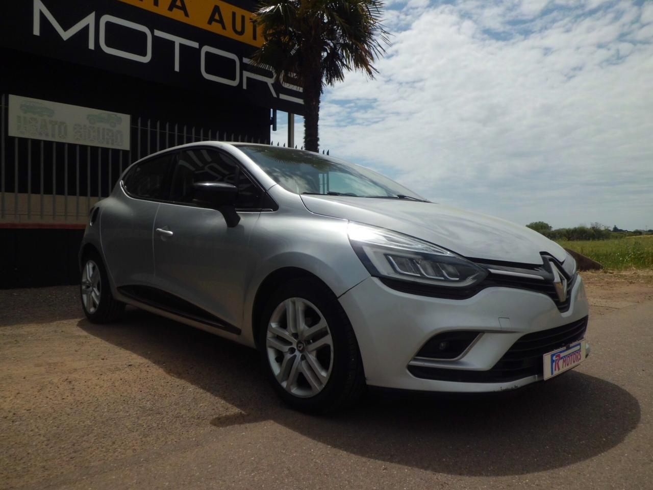 Renault Clio dCi 8V 90 CV 5 porte Moschino Intens