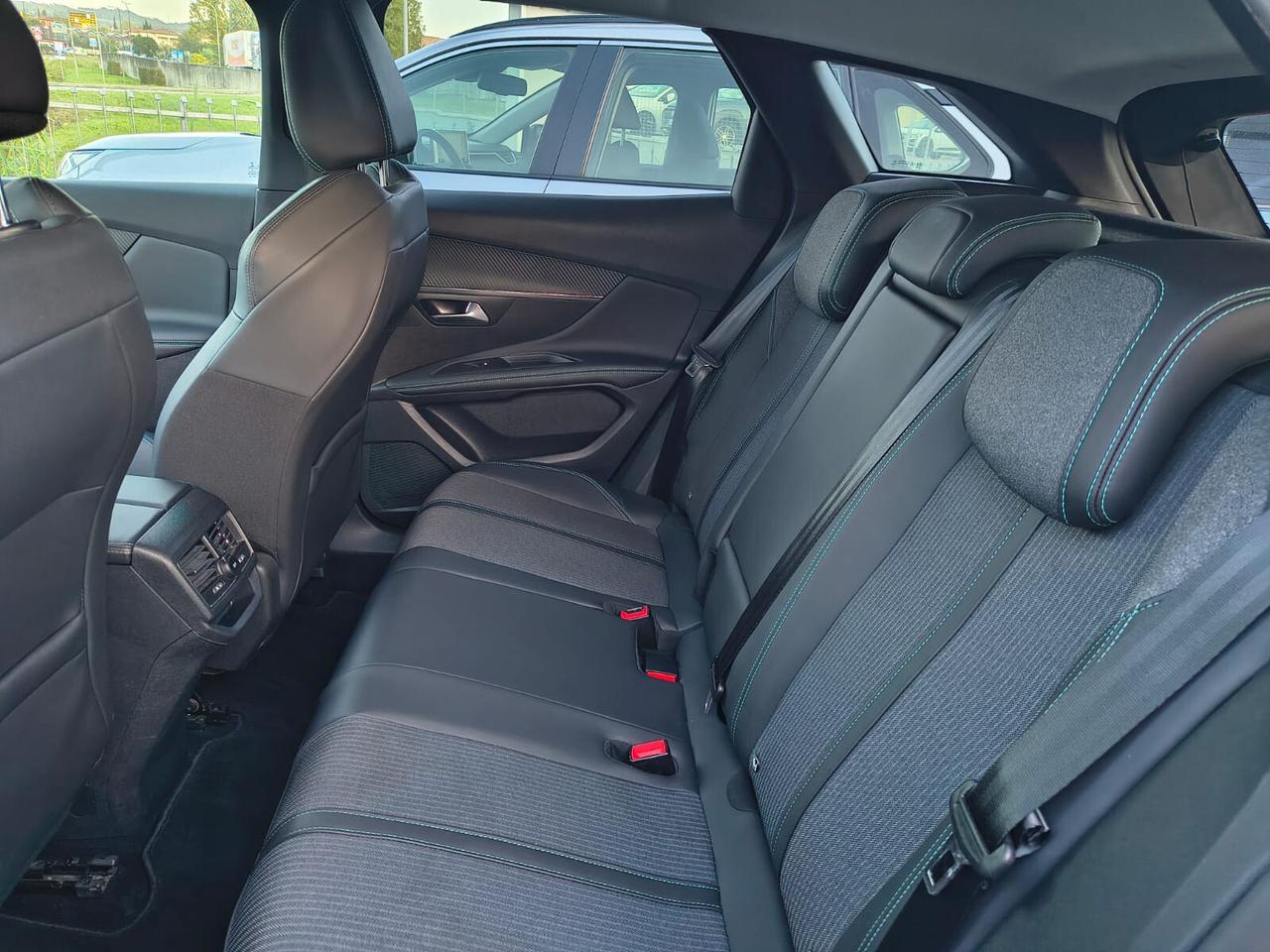 Peugeot 3008 1.5 HDi/DIESEL *AUTO* Allure*PREZZO REALE