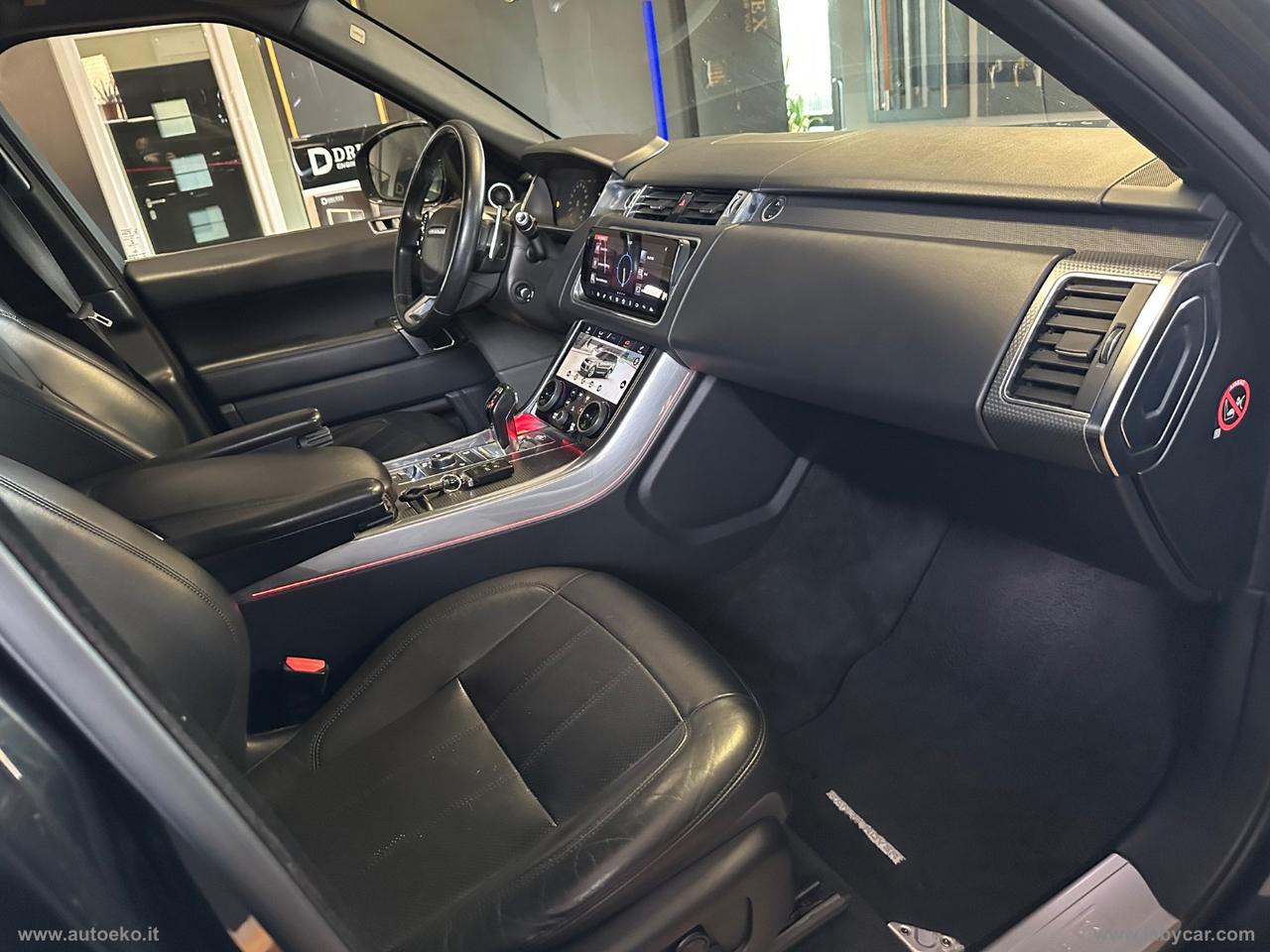 LAND ROVER Range Rover Sport 3.0 TDV6 HSE Dynamic