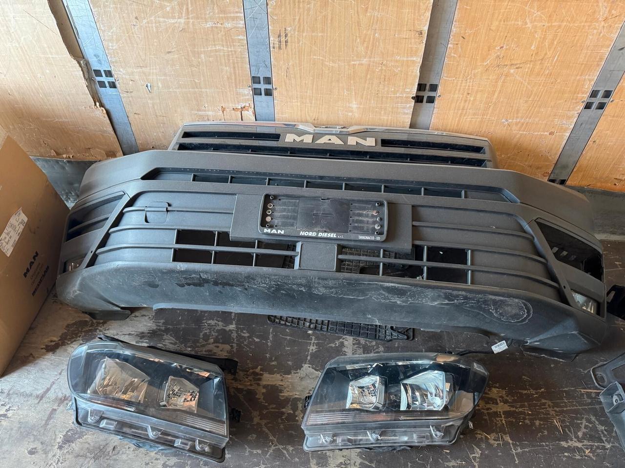 MAN TGE 3.5 2.0 TDI 140cv Cab. Lungo INCIDENTATO