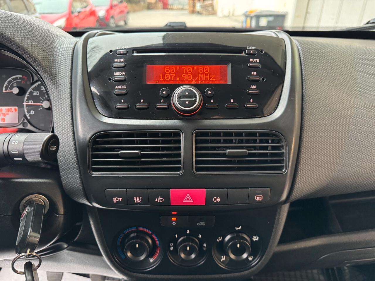 Fiat Doblo 1.3 MTJ Blue&Me GANCIO GARANZIA 24 MESI