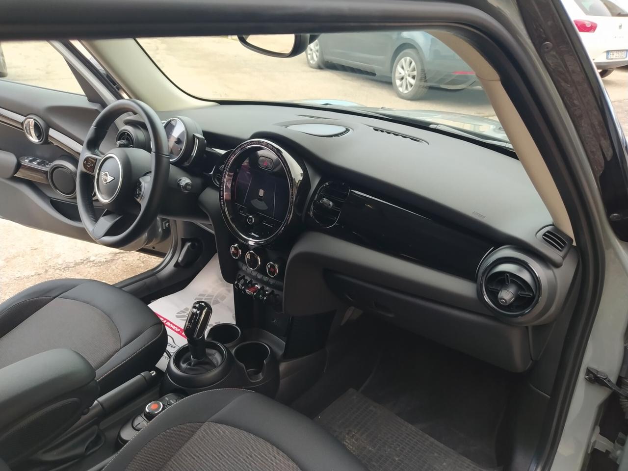 Mini 1.5 Cooper Camden 5 porte Automatico