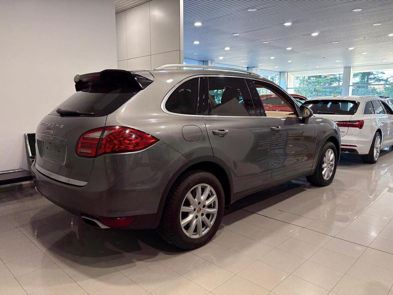 Porsche Cayenne 3.0 V6 tdi 245cv tiptronic