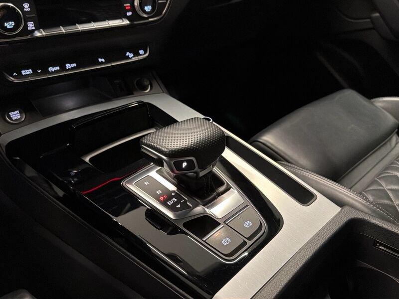 Audi Q5 Q5 40 2.0 TDI MHEV S LINE QUATTRO S-TRONIC 204CV