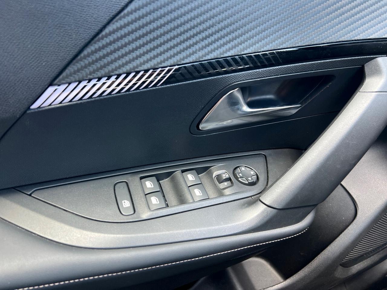 Peugeot 2008 130 Allure PREZZO REALE