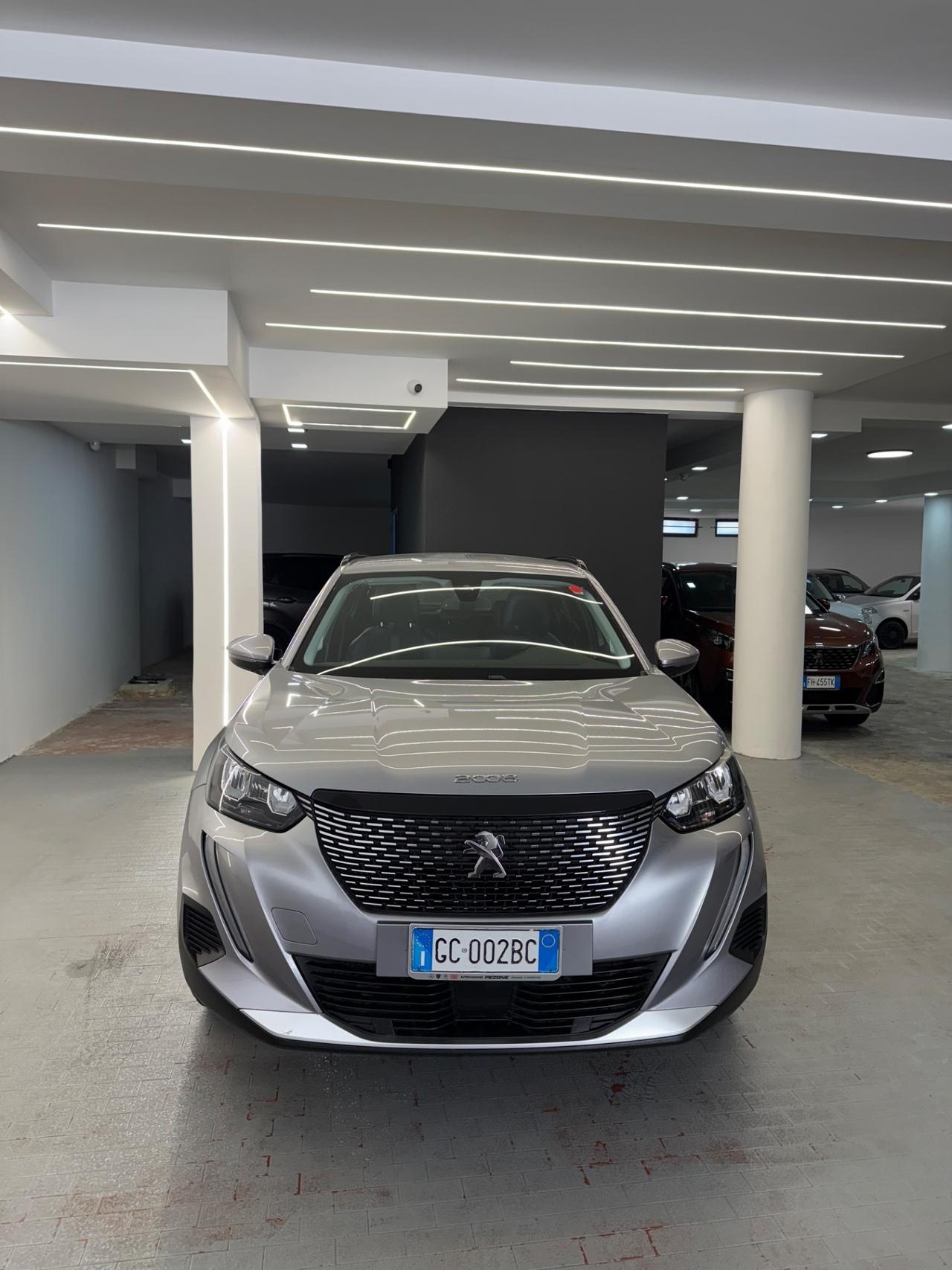 Peugeot 2008 BlueHDi 100 S&S Allure Navi Pack