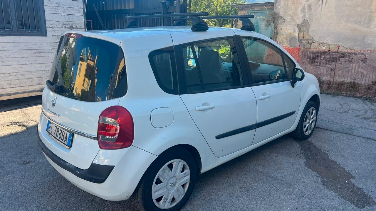 Renault Modus Grand 1.5 dCi 90CV Live