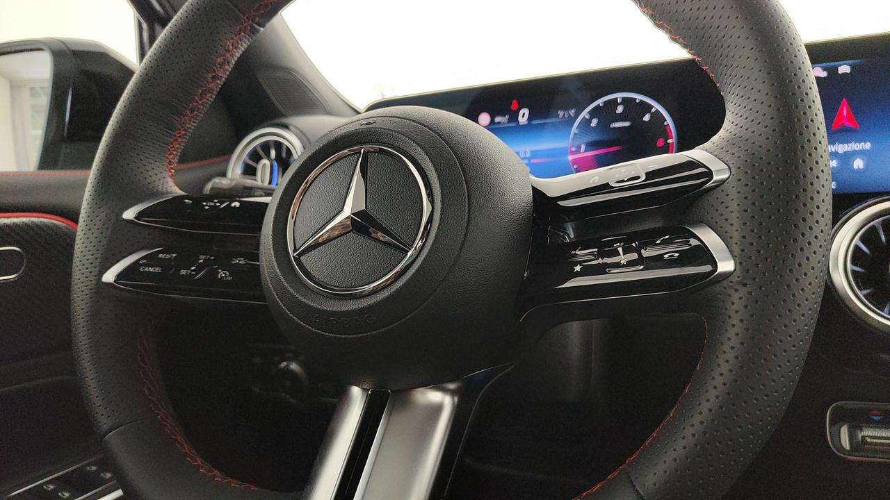 Mercedes-Benz GLB 200 d