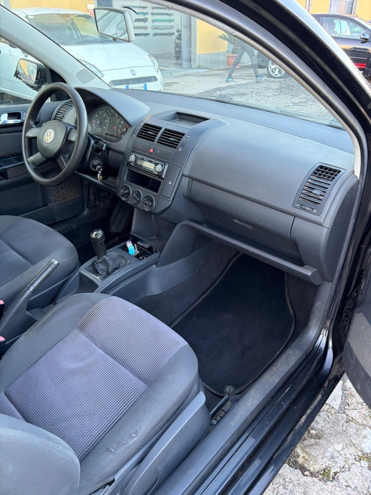 Volkswagen Polo 1.2 3p. Trendline