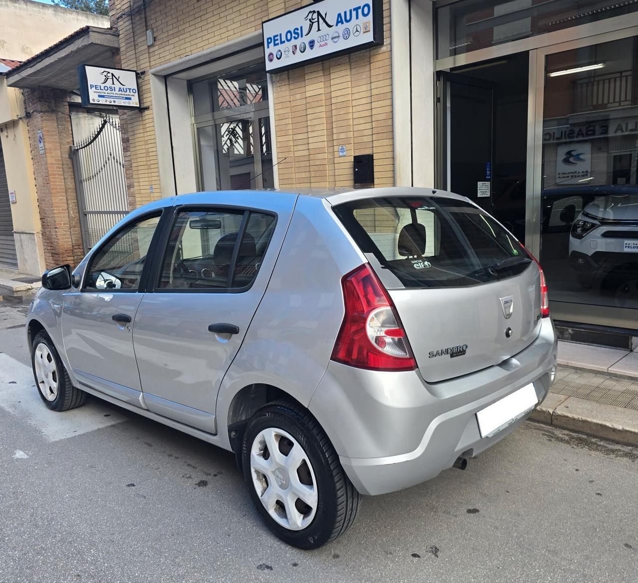 Dacia Sandero 1.2 75 cv