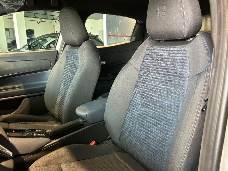 Alfa Romeo Junior 1.2 ibrida 145cv edct6