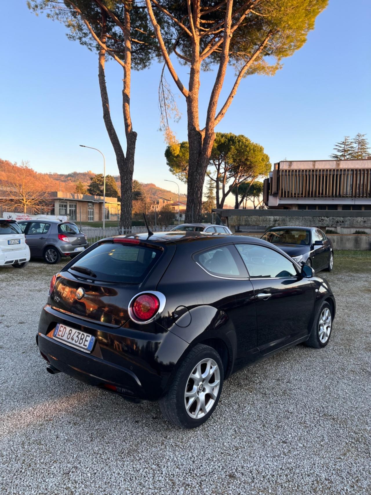 Alfa MiTo 1.3 multijet 2011 PERFETTA