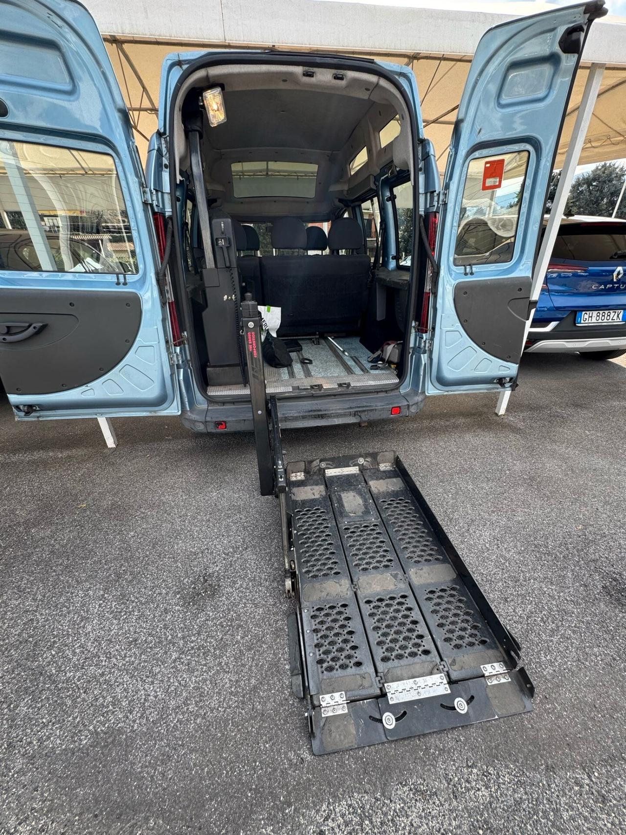 Fiat Doblò 1.9MJ 120CV trasporto disabili pedana idraulica