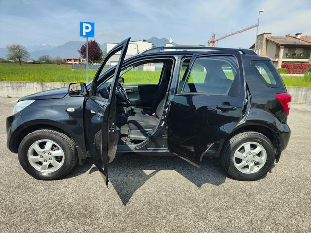 DAIHATSU Terios 1.5 BENZ./ G.P.L. 4X4 ( OK NEOPATENTATI )