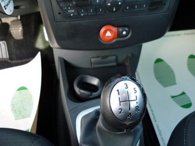 RENAULT Clio 1.2 16V 5 porte Dynamique