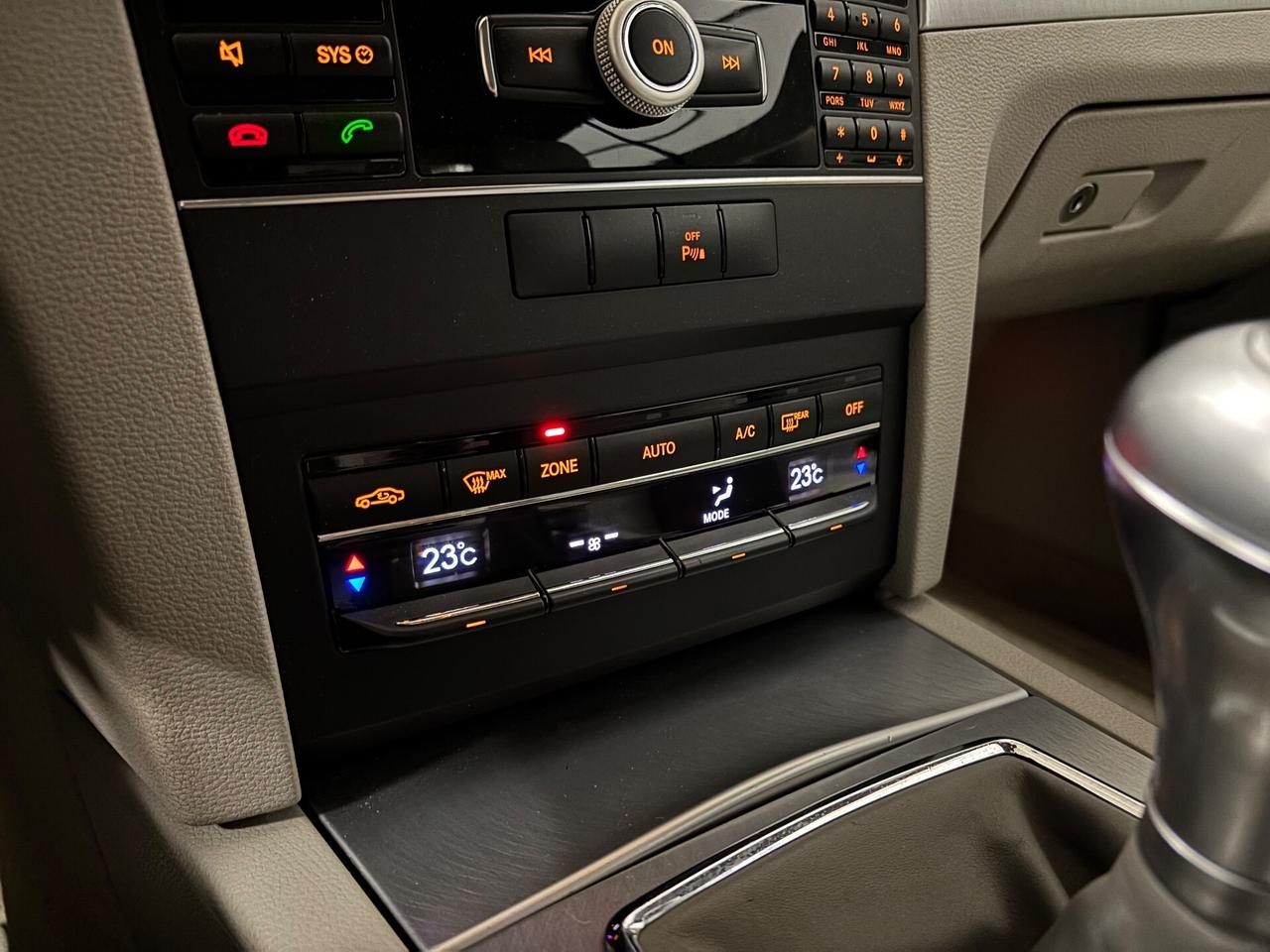 Mercedes-benz E 220 E 220 CDI Coupé Premium