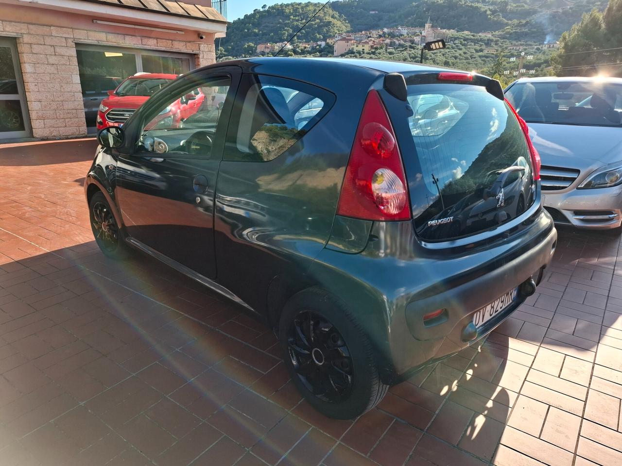 Peugeot 107 1.0 68CV 5p. Desir