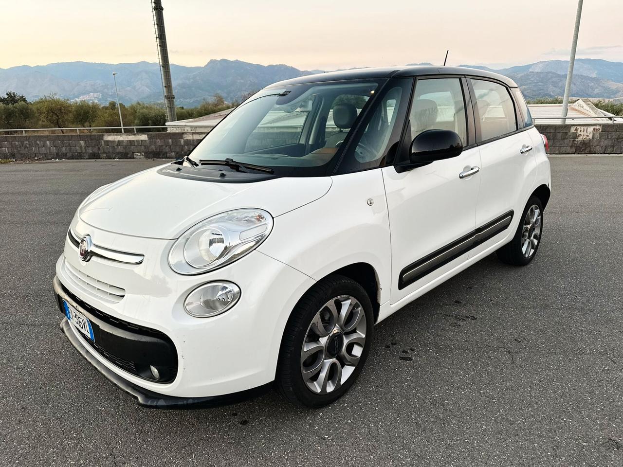Fiat 500L 1.6 Multijet 105 CV Panoramic Edition