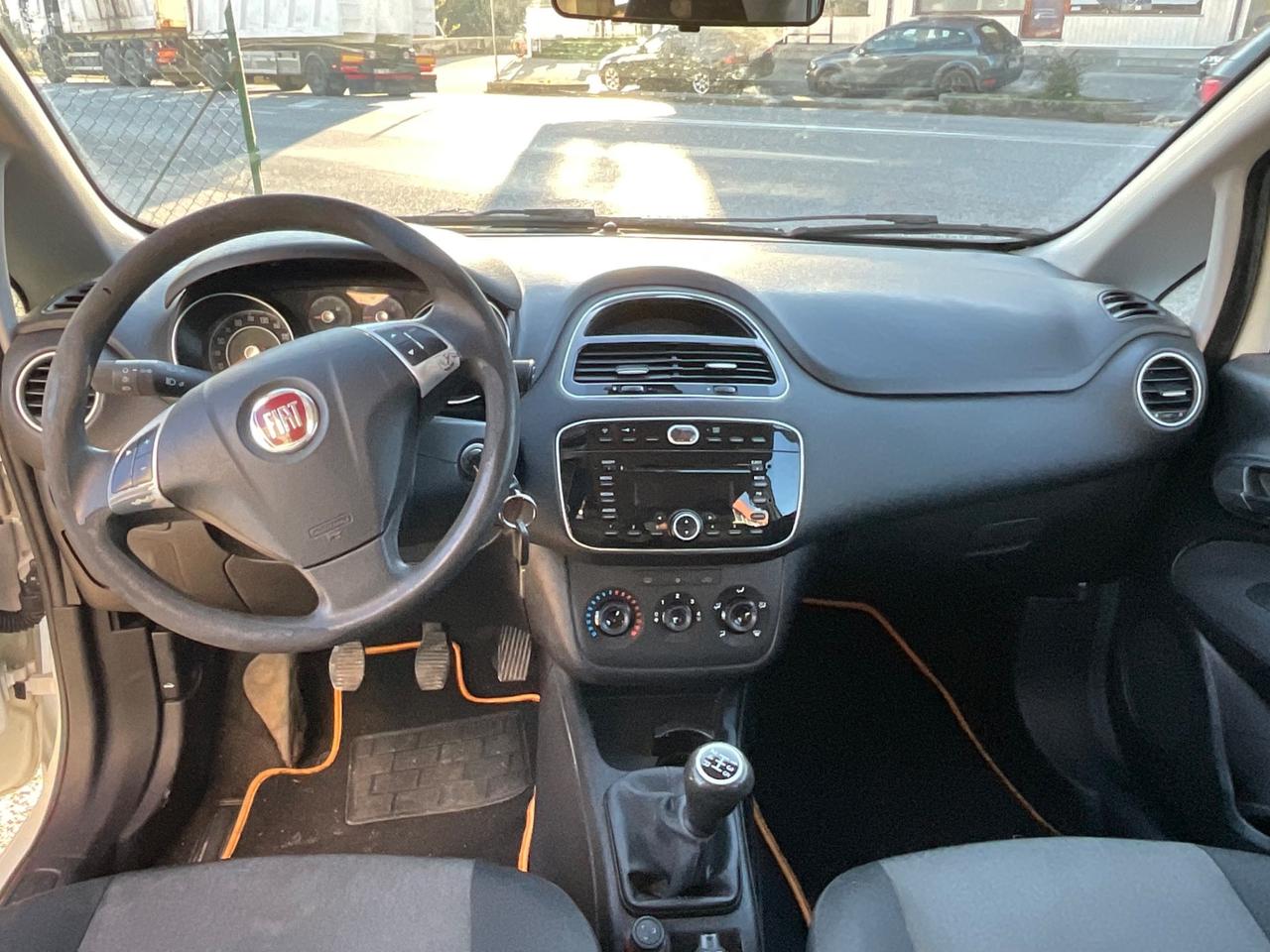 Fiat Punto 1.3 MJT II 75 CV 5 porte Street