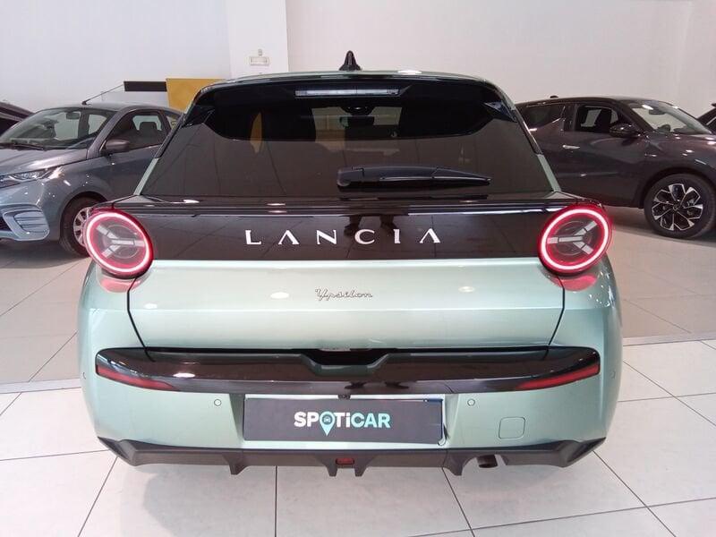 Lancia Ypsilon Ibrida Ibrida 100cv LX e-DCT